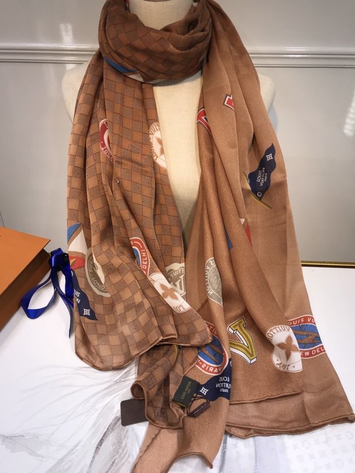 Louis Vuitton Scarf LVS00167